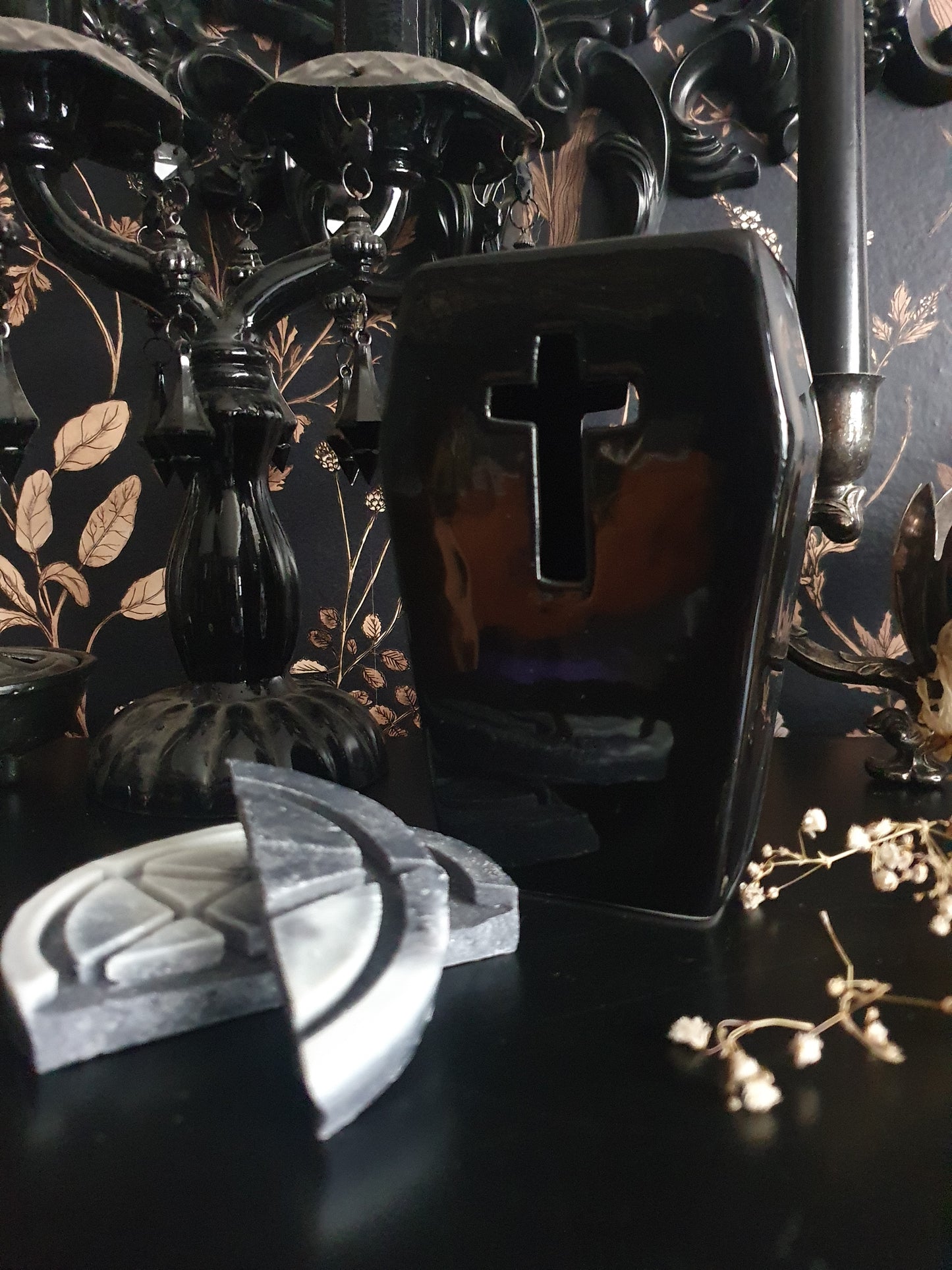 Coffin Oil Burner