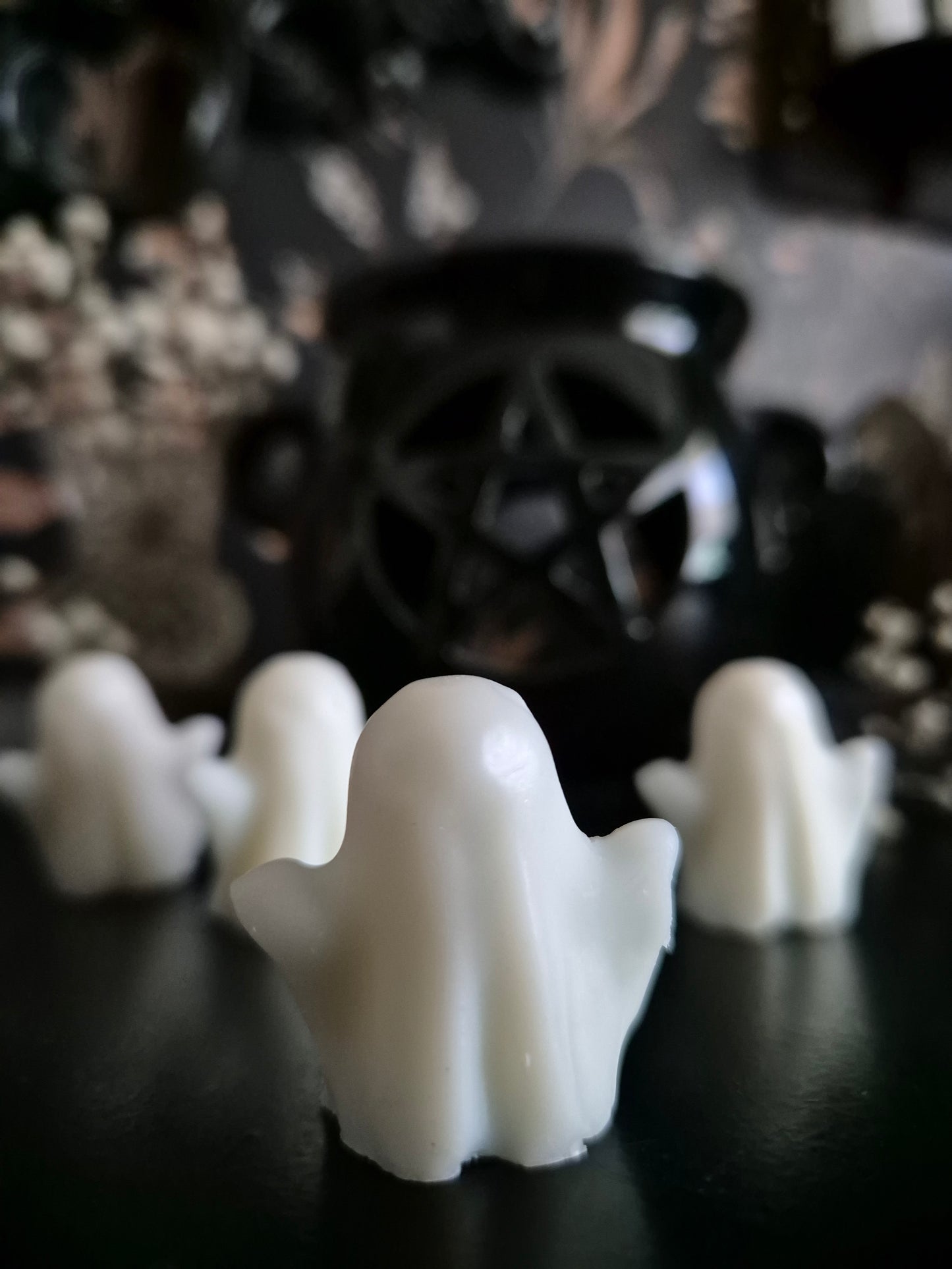 Haunted Manor Ghost Wax Melts